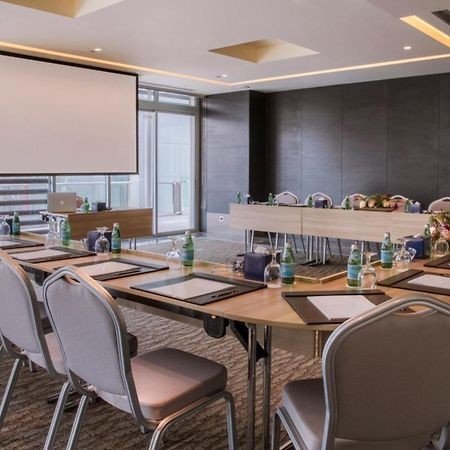 The Abdali Boulevard Hotel Amman Zewnętrze zdjęcie Meeting room